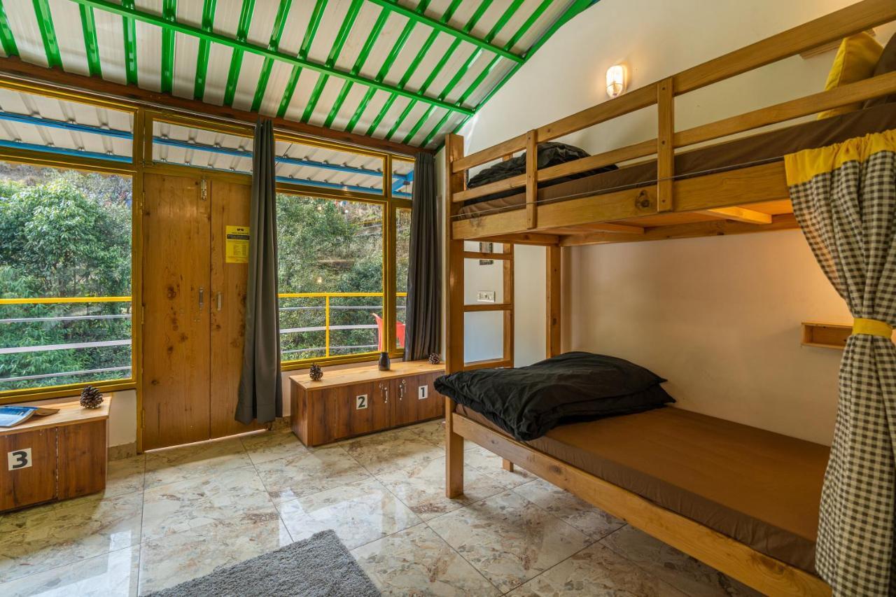 The Hosteller Mussoorie By The Streamside, Kempty ภายนอก รูปภาพ