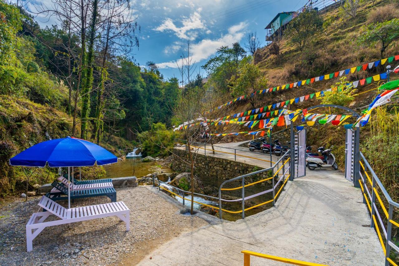 The Hosteller Mussoorie By The Streamside, Kempty ภายนอก รูปภาพ