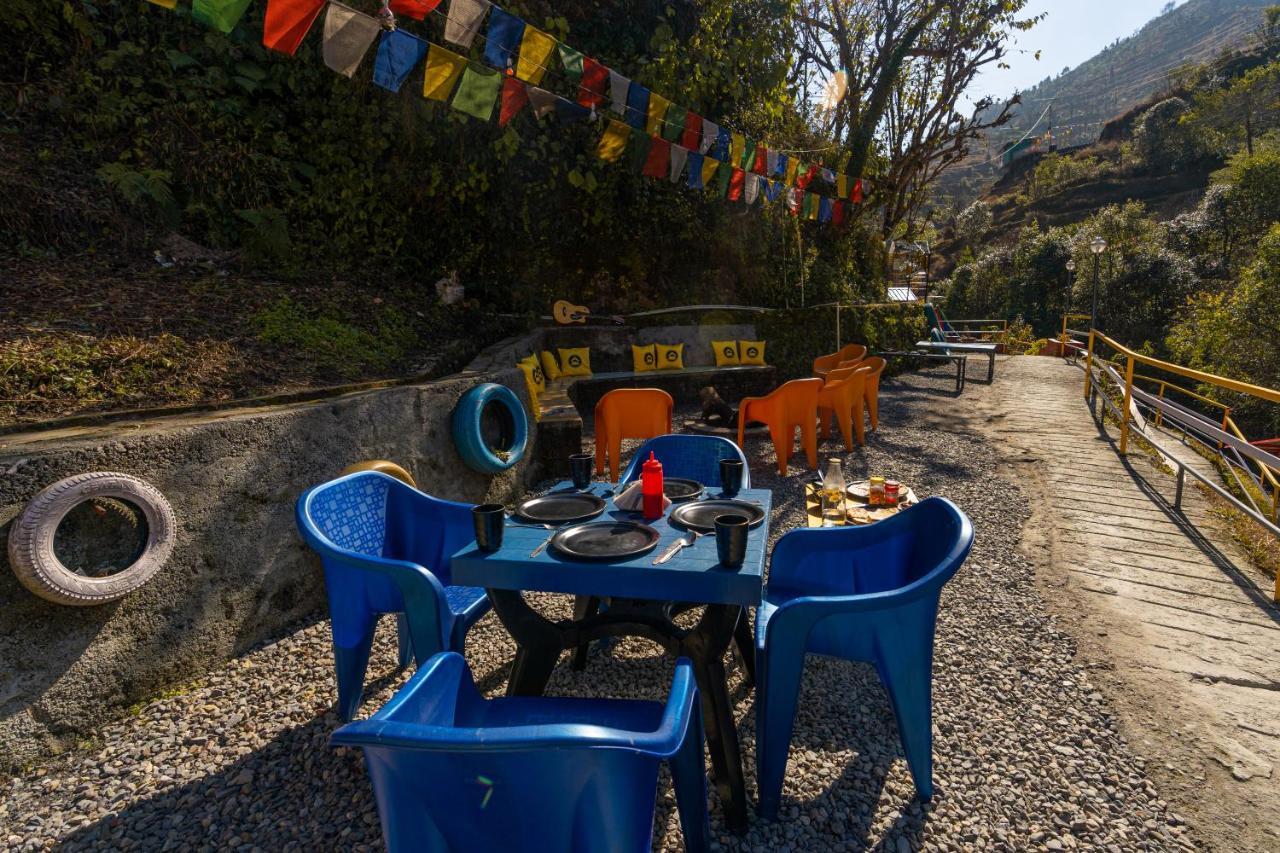 The Hosteller Mussoorie By The Streamside, Kempty ภายนอก รูปภาพ