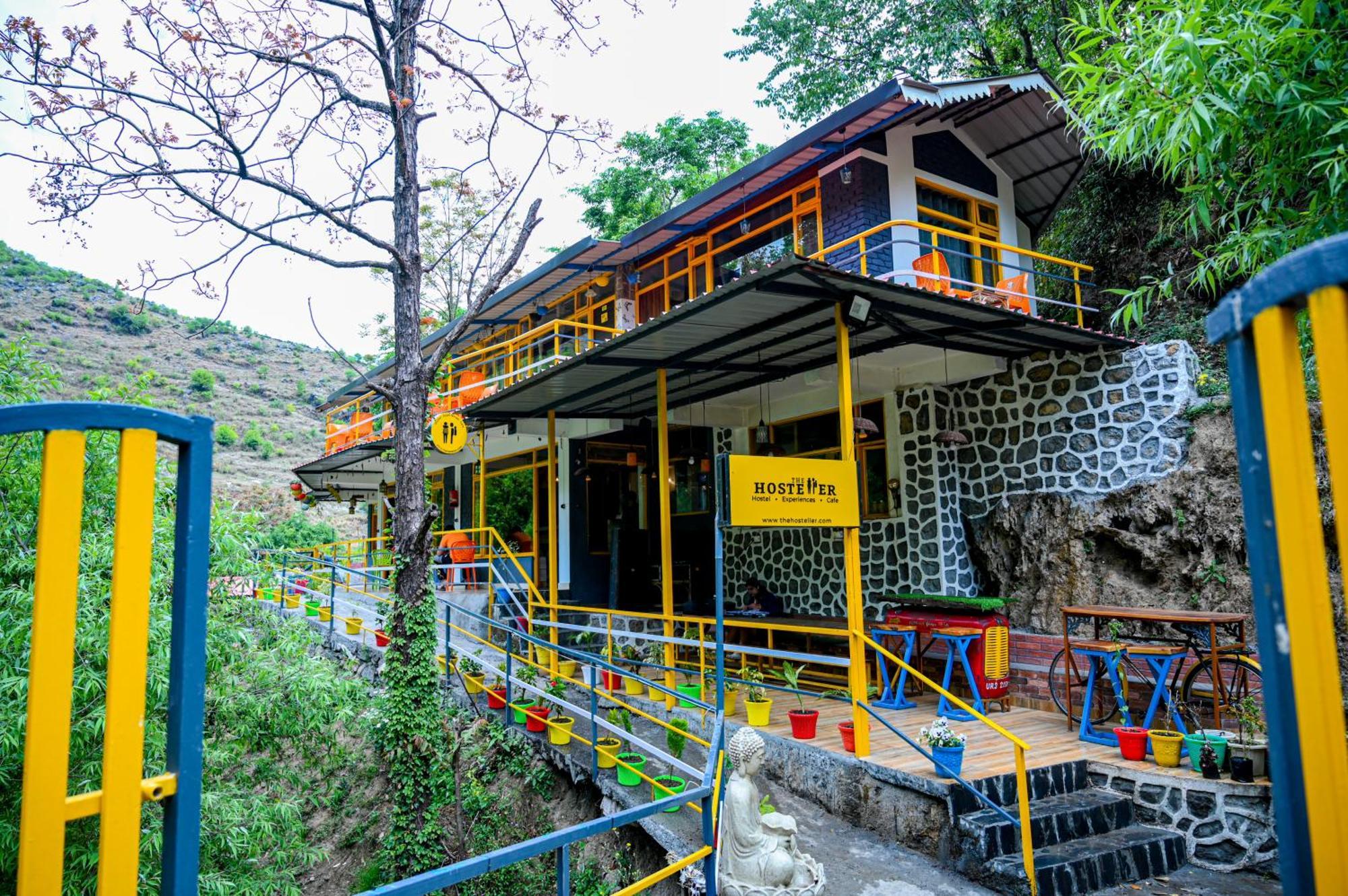 The Hosteller Mussoorie By The Streamside, Kempty ภายนอก รูปภาพ